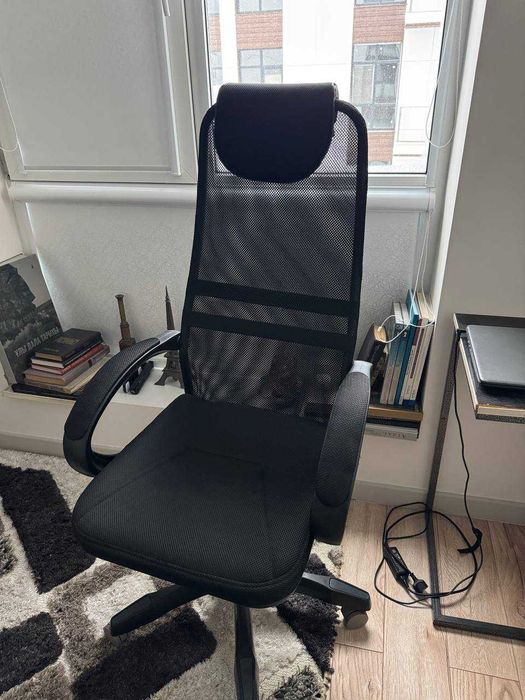 Стул компьютерный