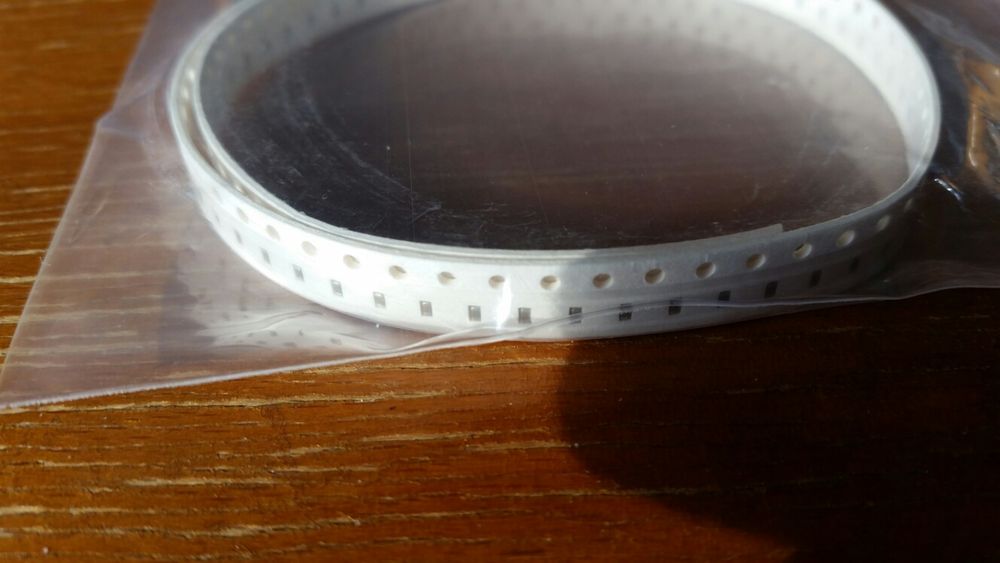 100 buc. Capacitor ceramic smd/smt 0603 16v 0.1uF X7R +/-10% toleranta