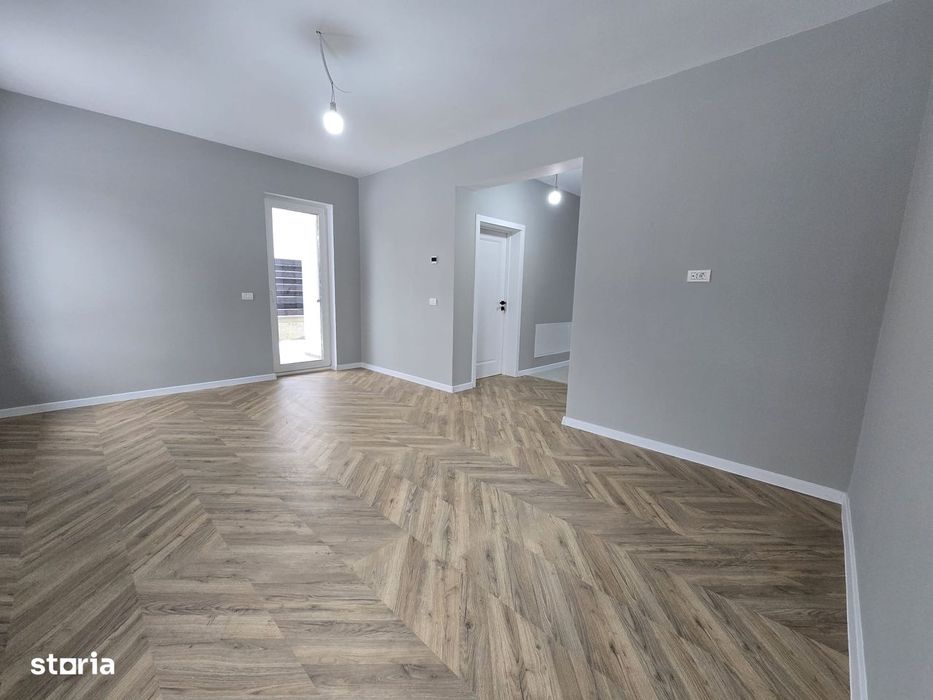 Casa intabulata Horpaz la strada pret 175 k