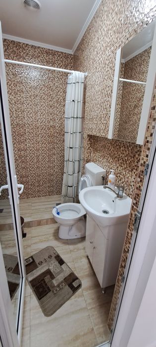 Camere studenti si elevi de inchiriat.