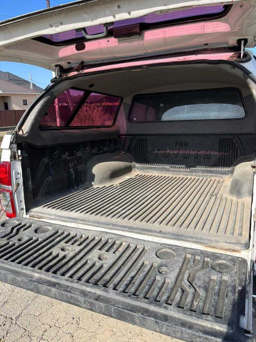 Продам Toyota Hilux 2014 г.