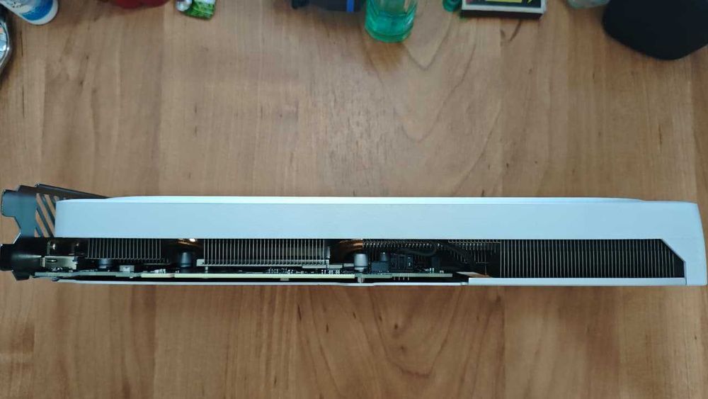 Видеокарта RTX 4060 GIGABYTE Aero 8 Гб