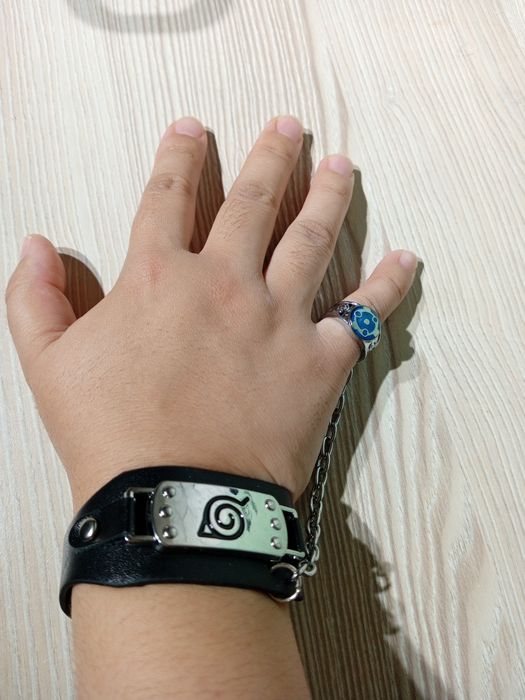 Наруто браслет с кольцами, есть Наруто кулоны