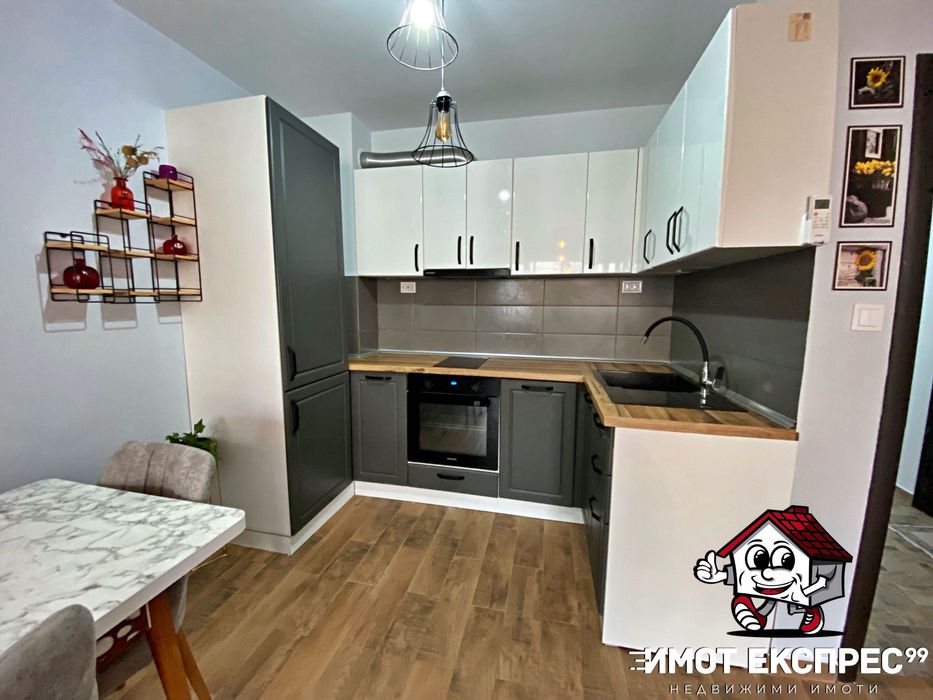 Дава се под наем Тристаен апартамент в Асеновград - 100 кв.м за 398.82 € - Снимка #4