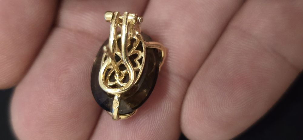 Cercei aur 18 k quartz fumuriu