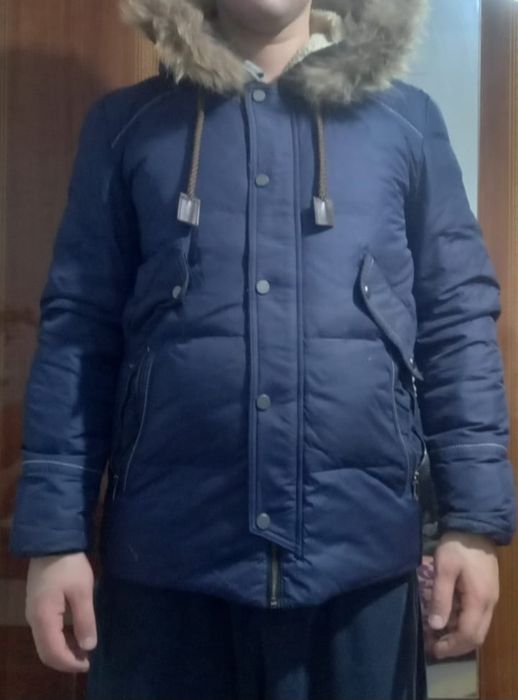 Продам мужские куртки