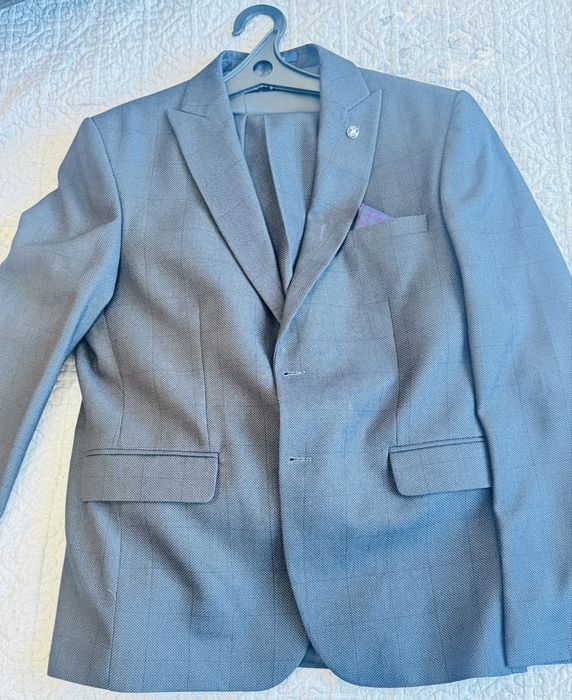 Кастюм 2 хл все комплекте