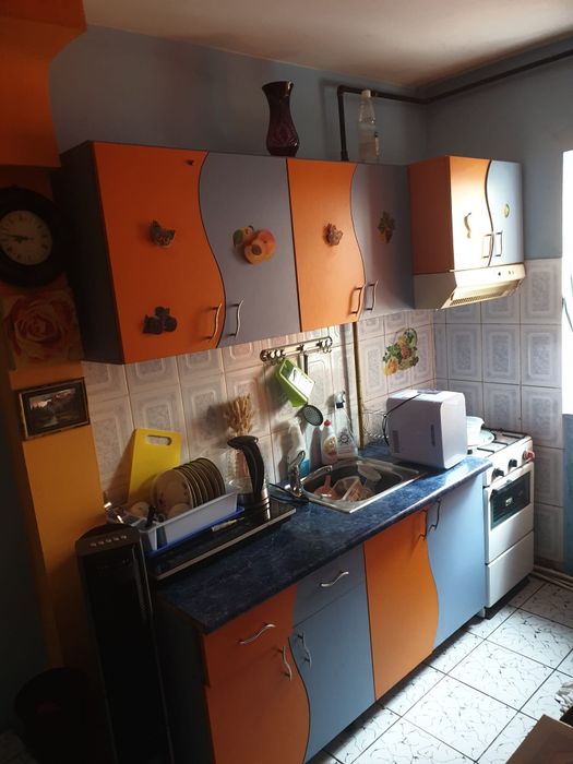 Garsonieră cf 1 de închiriat 900 lei