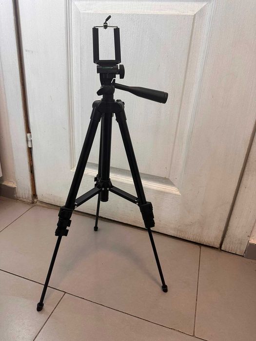 Статив-трипод за видеокамери, фотоапарат и смартфон