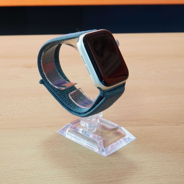 Apple Watch SE 2022 44 MM, A2723, WiFi, GPS, Aluminium, Starlight