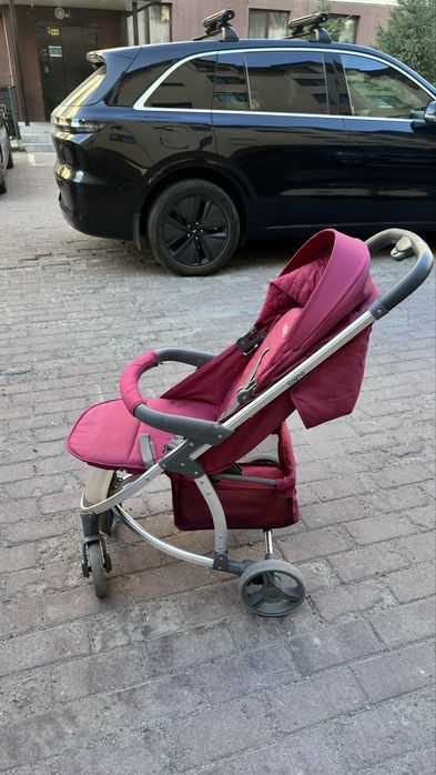Продам коляску Babyton