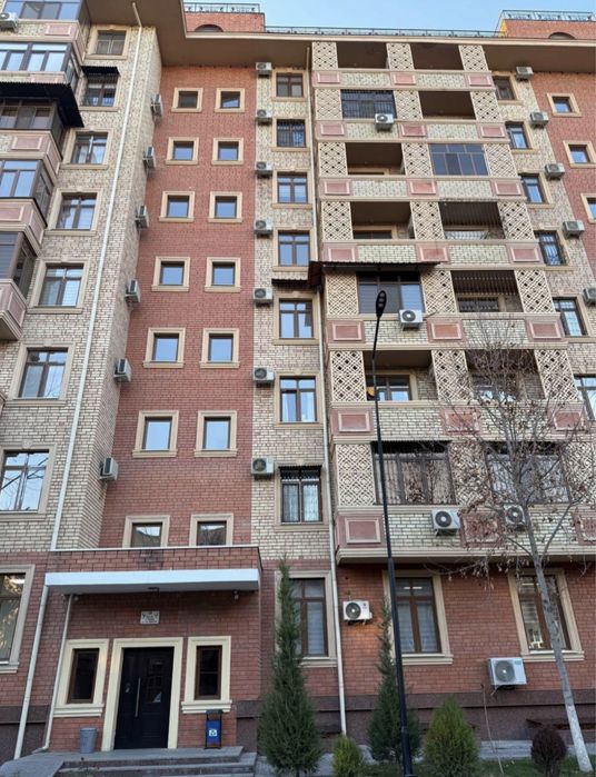 Квартира трехкомнатная Кушбеги