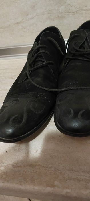 Продавам мъжки официални обувки
