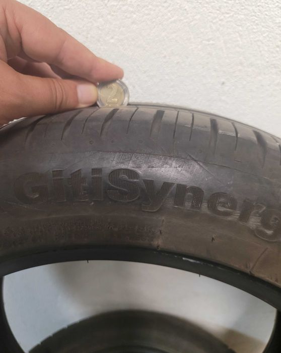 Продавам 4 бр. летни GITI SYNERGY и 4 бр. зимни гуми DAYTON 195/55/16