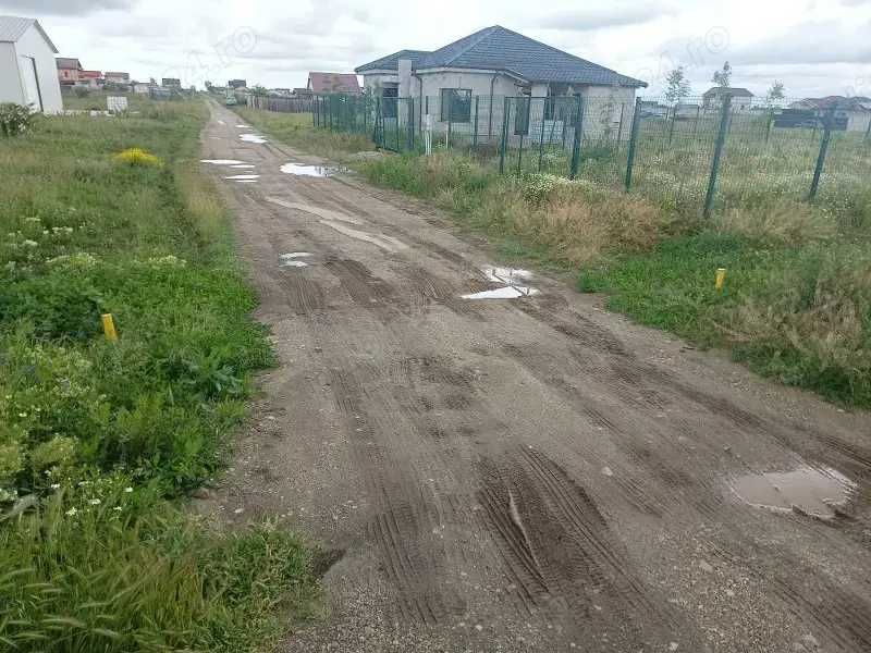 vand teren intravilan 500 mp Ghercesti