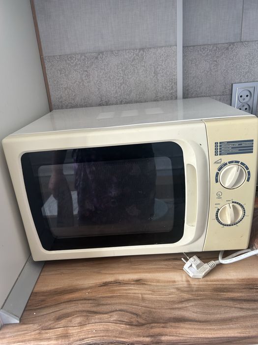Продам микроволновку