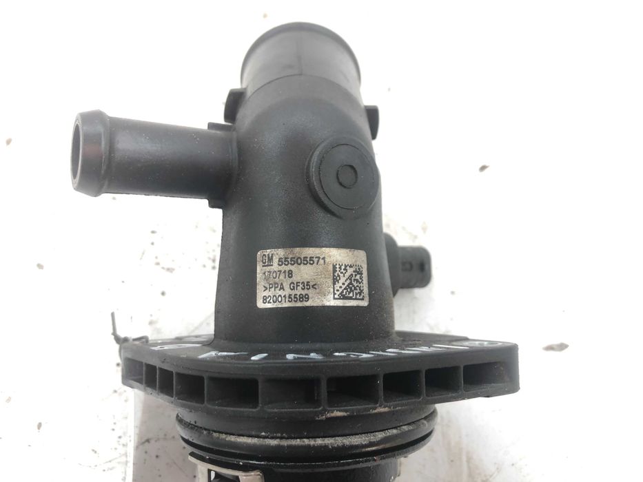 Термостат  Opel Insignia B 2.0 CDTi B20DTH 2018 170hp 55505571