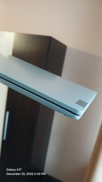 (Запазен за пращане) Лаптоп Lenovo IdeaPad 1 15IJL7