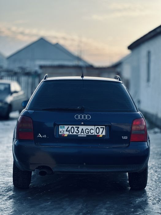 Ауди А4 сатыладц