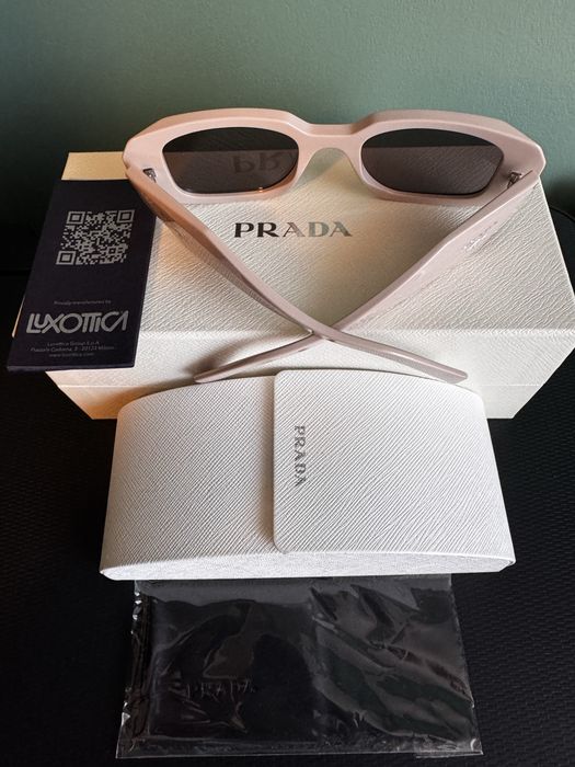 Prada слънчеви очила