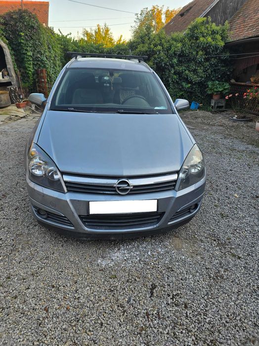 Opel Astra H - 2005