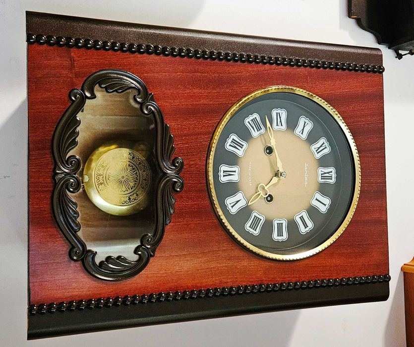 Ceas de perete cu pendula Iantar - USSR