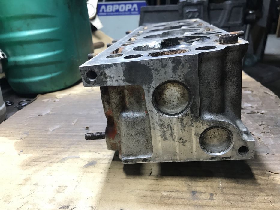 ГБЦ Опель Вектра А 1.8