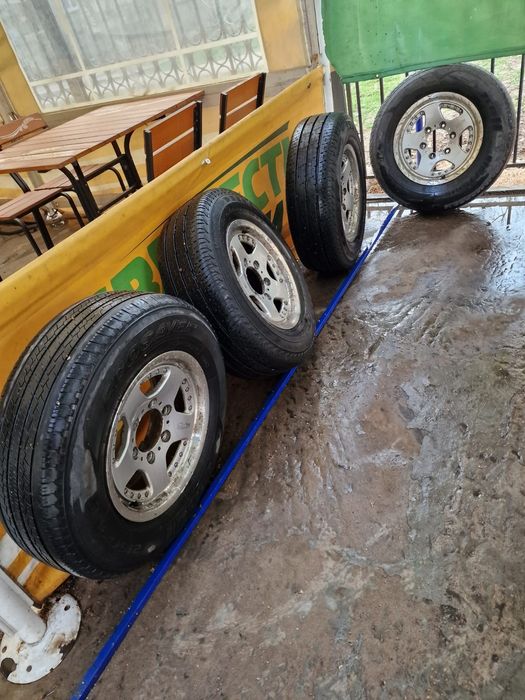 Продам диски с резиной