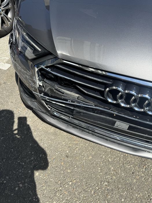 Audi A6 C8 Mild Hibrid usor avariat