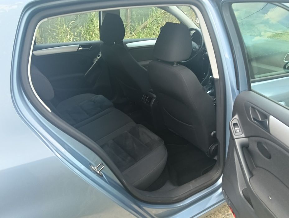 VOLKSWAGEN Golf 2010 — imagine 5