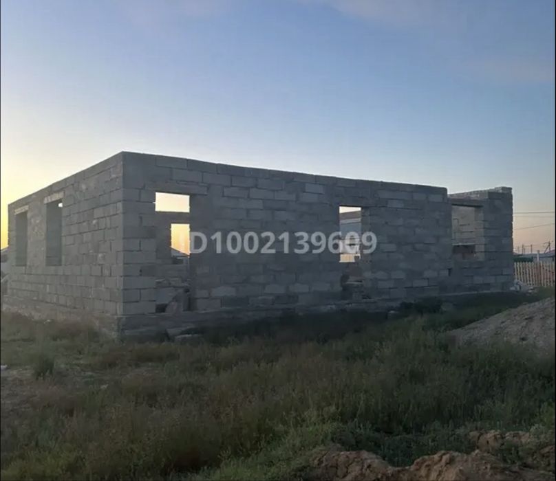 Продам недостроенный дом