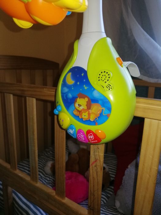 Carusel muzical patut bebe