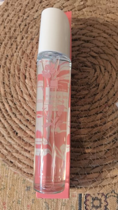 Духи и косметика для ухода