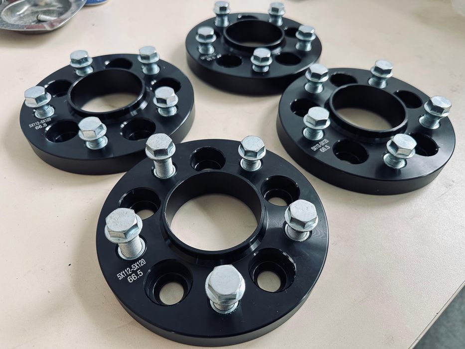 Flanse/Distantiere de trecere de la butuc 5x112 la jante 5x120