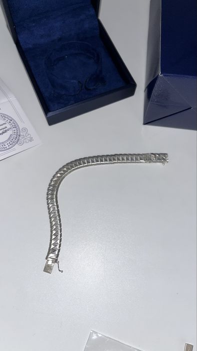 Продам серебрянный мужской браслет