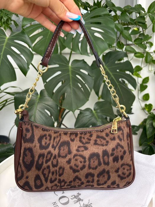 Coach Terry sholder animal print