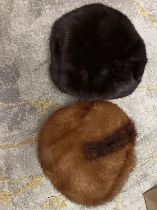 Норковые шапки б/у