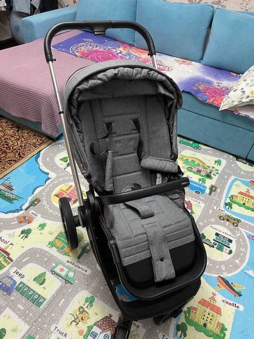 продается коляска Mow Baby Zoom 2в1