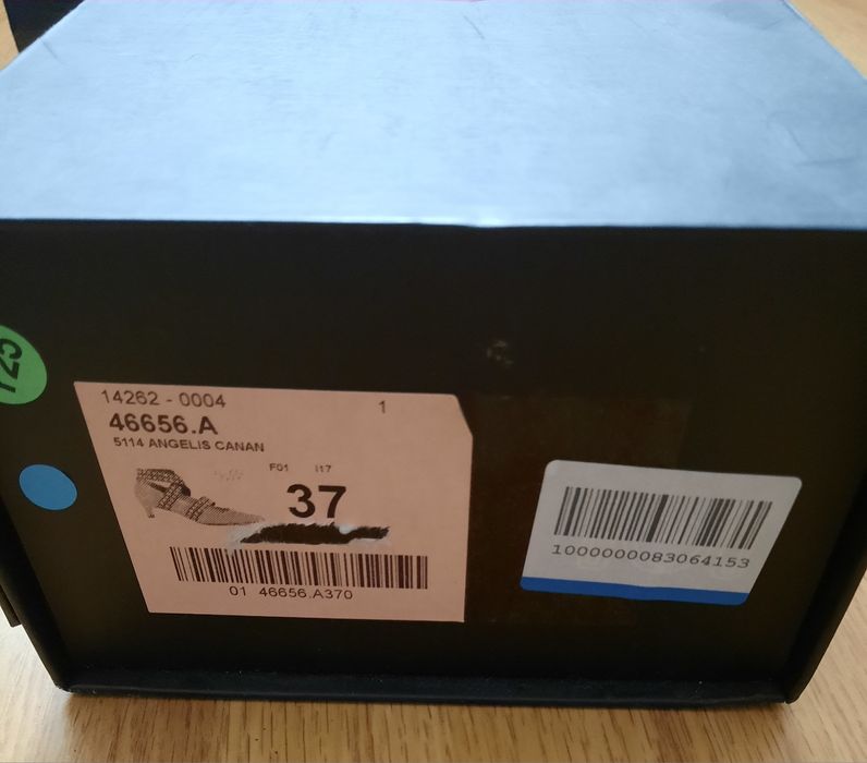 Pantofi made in Italy din piele intoarsa 37