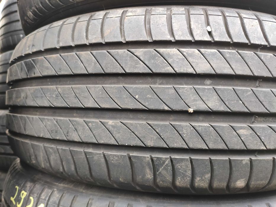 4бр Летни гуми 215 55 17 - Michelin