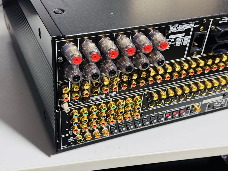 Amplituner/receiver YAMAHA DSP-Z9,model de vârf,30KG,9.1, 1000W