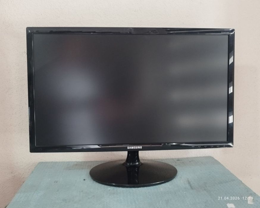 Монитор Samsung 24"