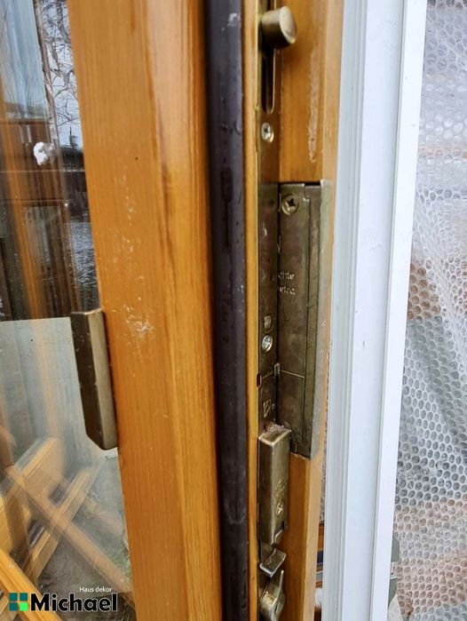 Usa terasa dubla,lemn,obloane,Austria(Martin 8190)