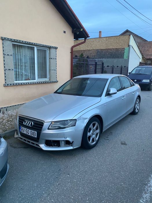 Audi A4 / Piele / Nav Color