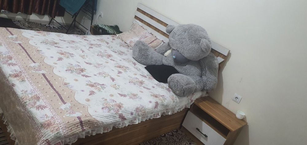 Mebel sotiladi kampilekt