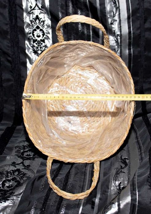 Корзины плетеные с ручками