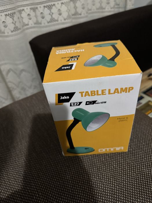 Настолна лампа Omnia Jako