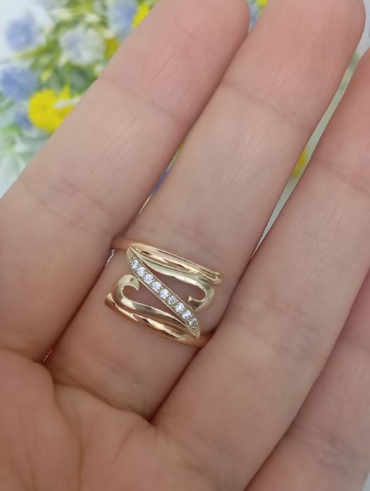 Tilla uzuklar 585 proba zavodskoy