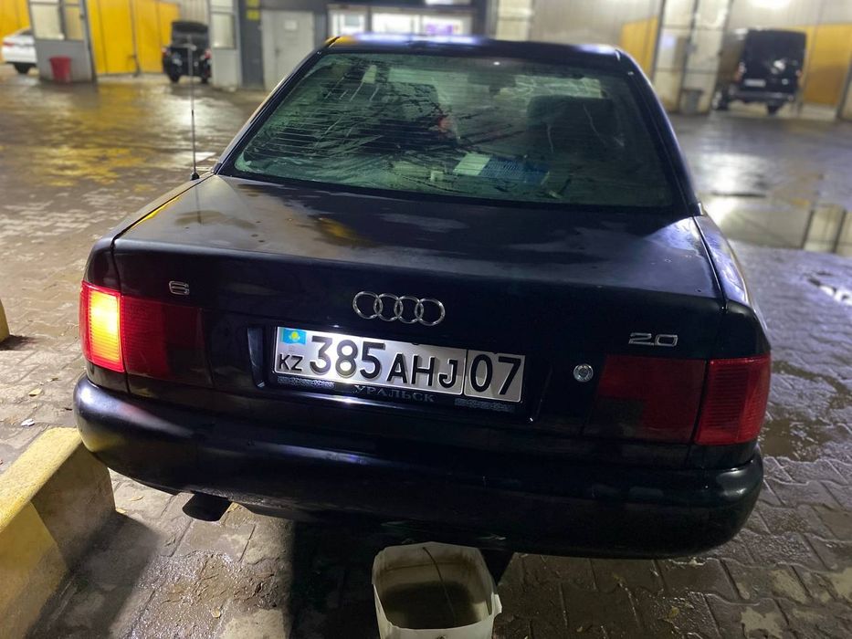 Продам Ауди А6 с4 переходка