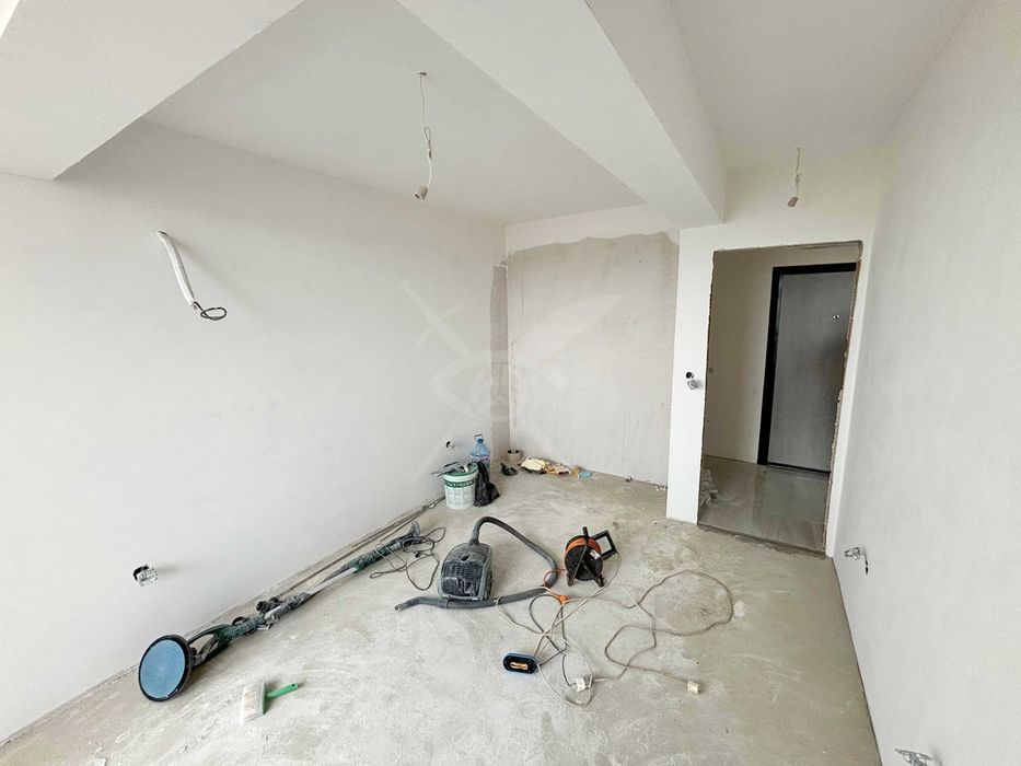 Продава се Тристаен апартамент в Пловдив, Гагарин - 94 кв.м за 1586 €/кв.м - Снимка #4